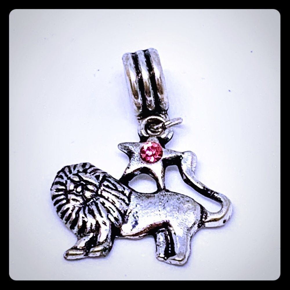 Leo Charm/Pendant 